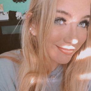 Meet your Posher, Skylar